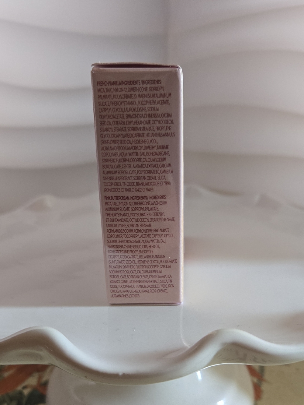 Laura Geller Baked Blush-N-Highlight Duo — French Vanilla And Pink Buttercream - Picture 4 of 7